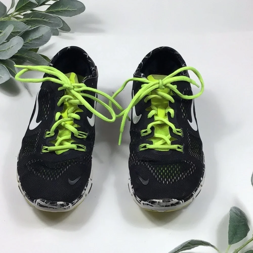 Nike Free TR Fit 4 > Green & Black